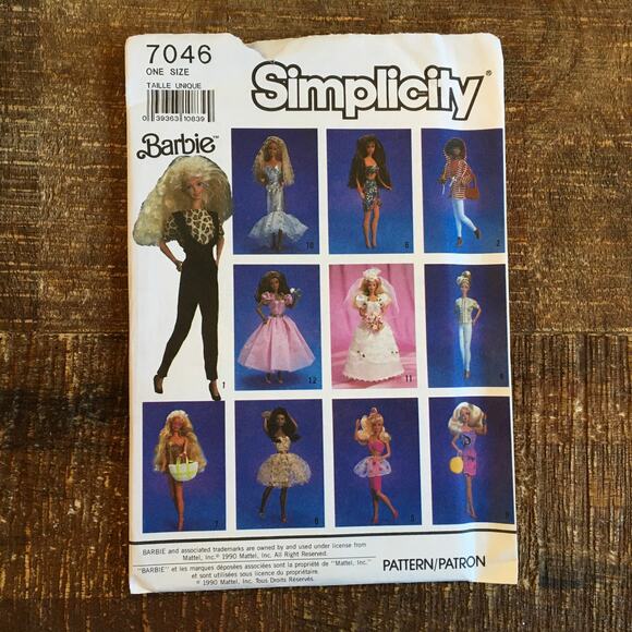Simplicity Sewing Pattern 8157 11.5" Doll Dress Evening Wardrobe  Barbie UNCUT - Picture 1 of 2